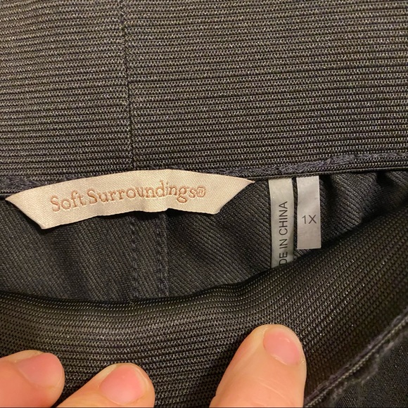 NWT Soft Surroundings Triple S Bootcut Jeans Black 1X - Picture 4 of 6